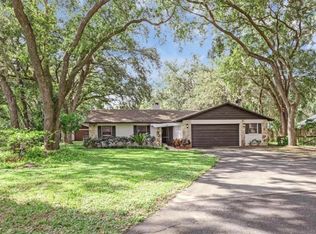 4308 Allen Rd, Fruitland Park, FL 34731