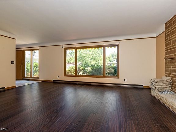 4th image of 3567 Northvale Blvd