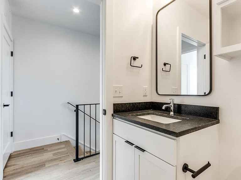 1705 Wheeler St — Photo 18
