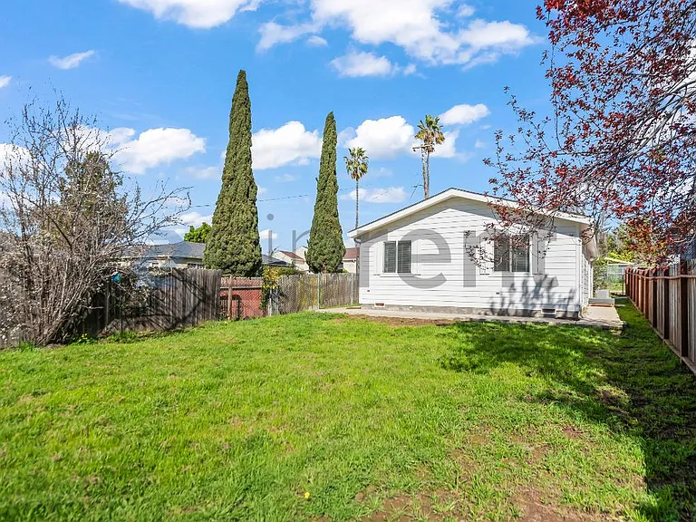 2838 Romagnolo St #A — Photo 22