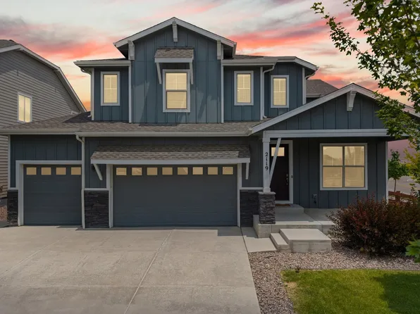 2119 Setting Sun Dr, Windsor, CO 80550