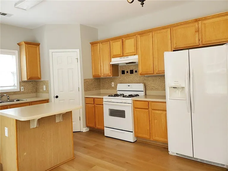 1078 Frog Leap Trl NW — Photo 11