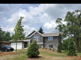 5565 Wing Ave SE, Kentwood, MI 49512