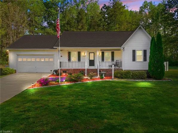 146 Proctor Dr, Salisbury, NC 28147