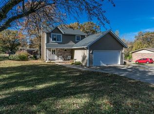 204 Yvonne Dr, Collinsville, IL 62234
