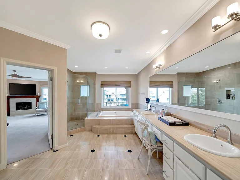 5302 Pacific Ave — Photo 28