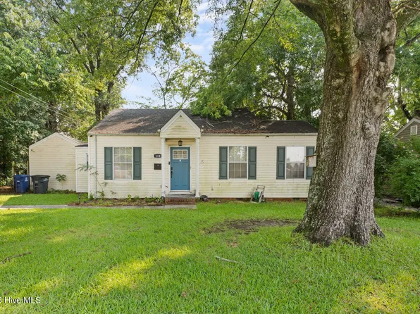 110 Queens Road, Jacksonville, NC 28540