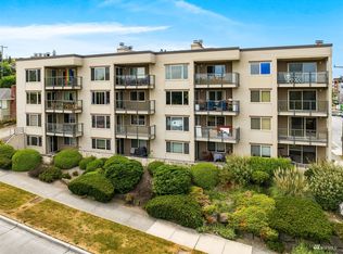 3507 SW Alaska St APT 24, Seattle, WA 98126