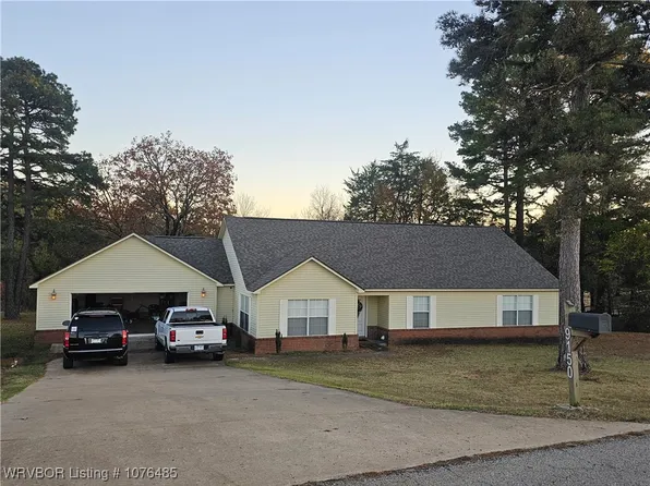 9150 Puddin Ridge Rd, Ozark, AR 72949