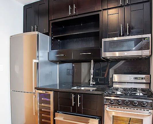 3rd image of 221 Mott St #1RS