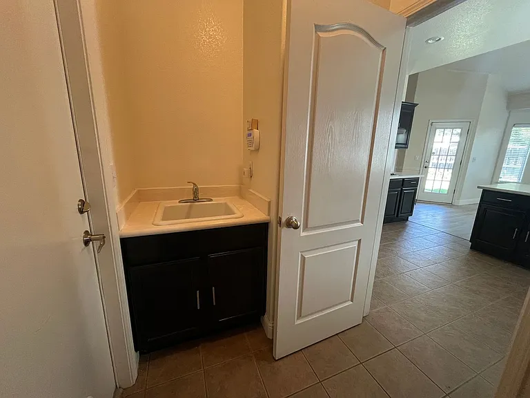 6237 W Damsen Ct — Photo 15