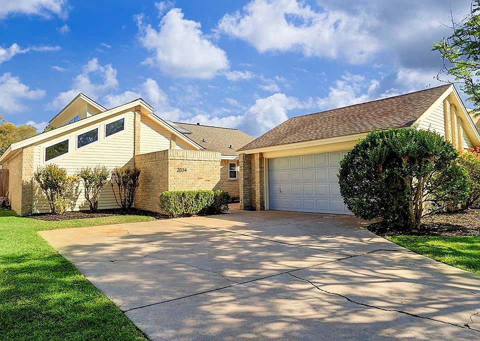 1st image of 2034 Quail Grove Ln