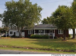 6072 Stantonsburg Rd, Farmville, NC 27828