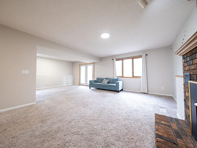 16503 Franklin Trl SE — Photo 21