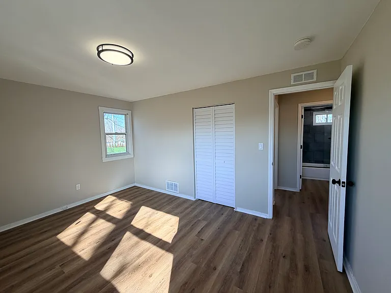 2026 Ellsworth St #2026 — Photo 7