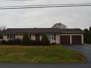 120 Rothsville Station Rd, Lititz, PA 17543