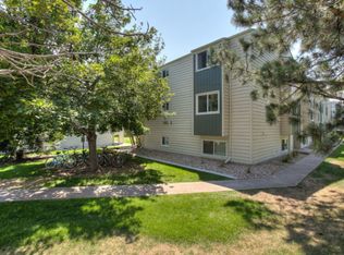 Cimarron Square Apartments, Fort Collins, CO 80526