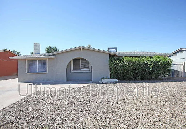 6755 W Montebello Ave — Photo 1