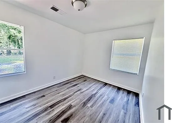 1738 Creekway Ave SW — Photo 8