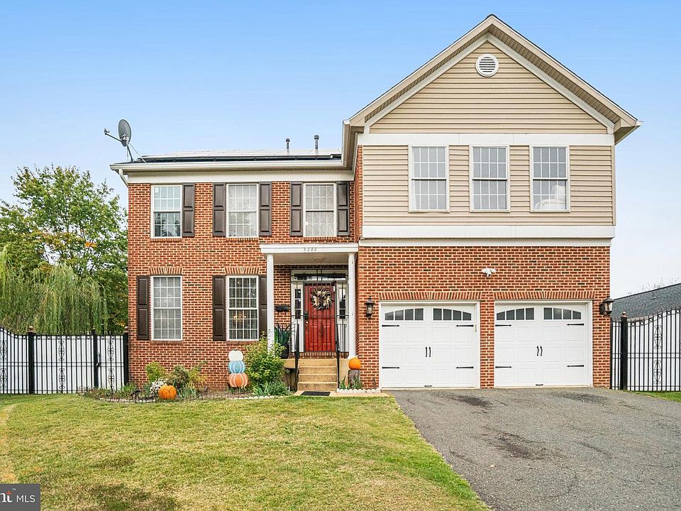 1st image of 3444 Washington Dr