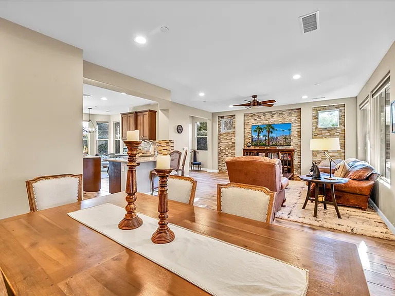 51535 N Two Palms Way — Photo 11