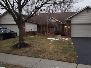 1664 Spruce Ct, Temperance, MI 48182