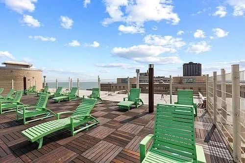 3950 N Lakeshore Dr #2124D — Photo 7