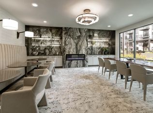Lucca Fox Valley, Aurora, IL 60504
