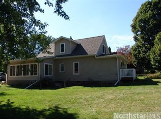 2528 14th Ave E, North Saint Paul, MN 55109