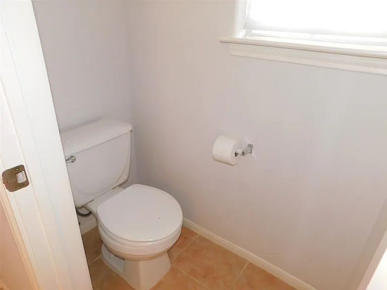 2710 Grants Lake Blvd #F4 — Photo 25