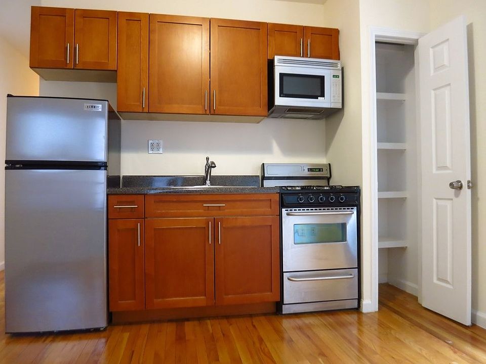 1st image of 236 E 80th St APT 27