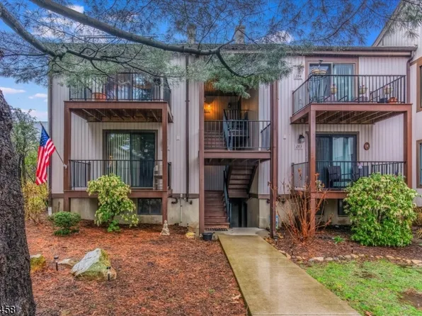 15282 Aspen Ct #282, Stanhope Boro, NJ 07874