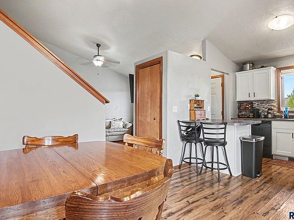 5th image of 505 Cottonwood Dr