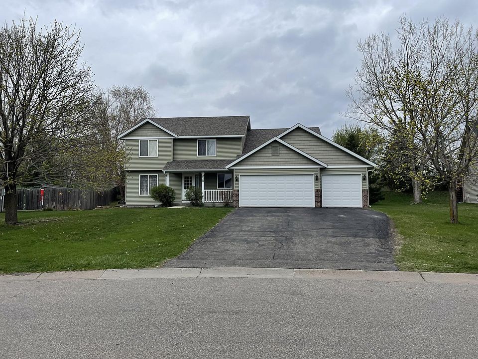 1st image of 220 Verbena Dr
