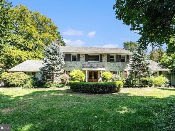 800 Hilton Ln, Elkins Park, PA 19027