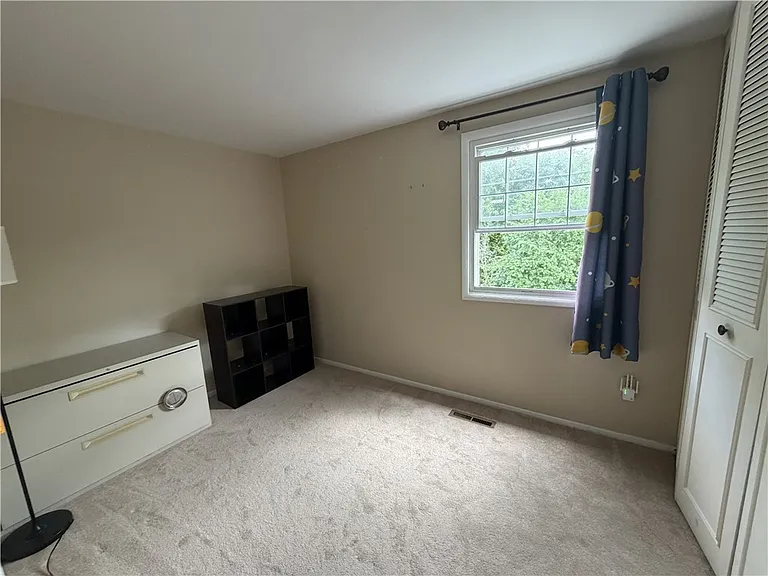 1376 Pheasant Cir — Photo 13