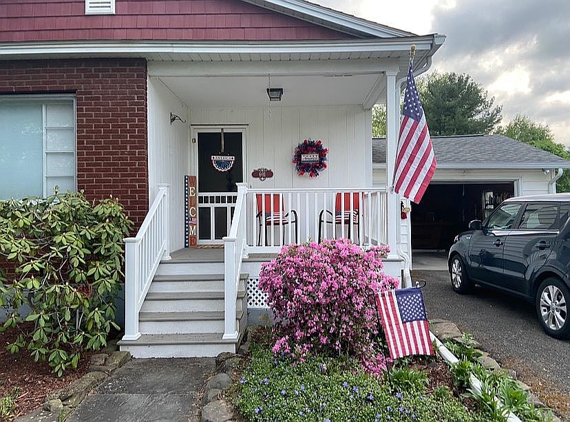 1st image of 601 Wilson Ave