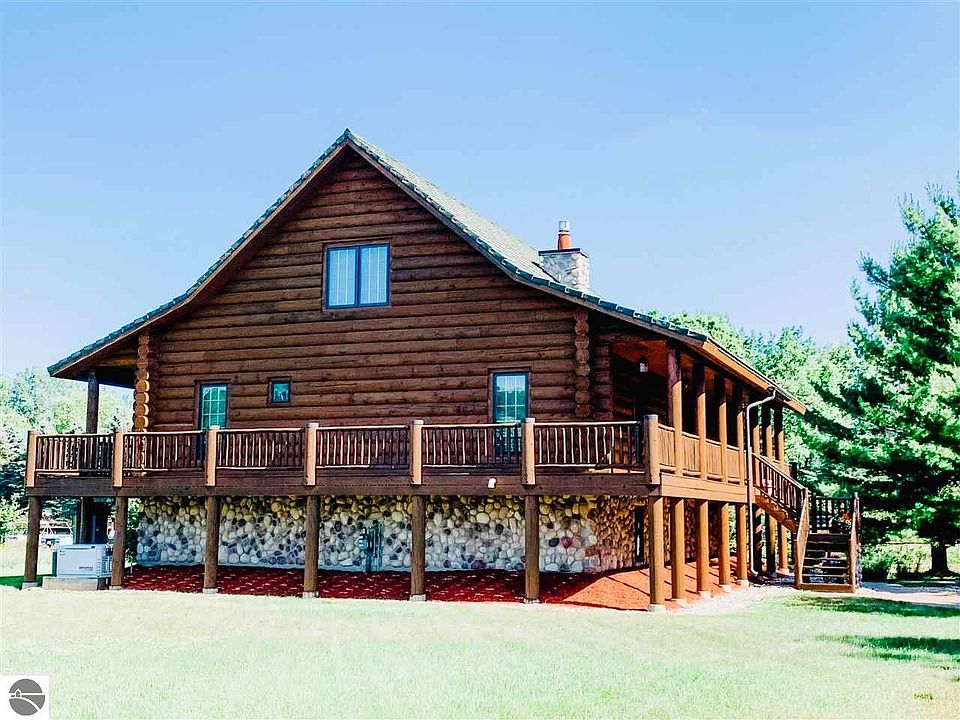 1085 Bundy Dr, Lake Isabella, MI 48893 Zillow