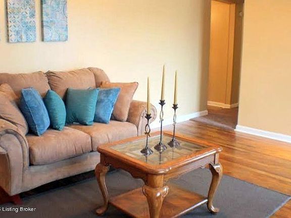 1-Terry livin room 2