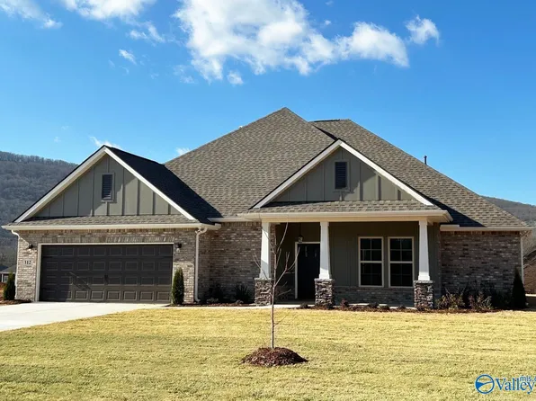 112 Dolf Leaf Ln, Huntsville, AL 35811