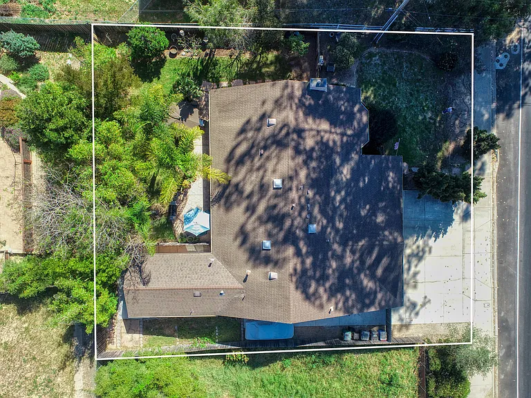 245 Hazel Ln — Photo 45