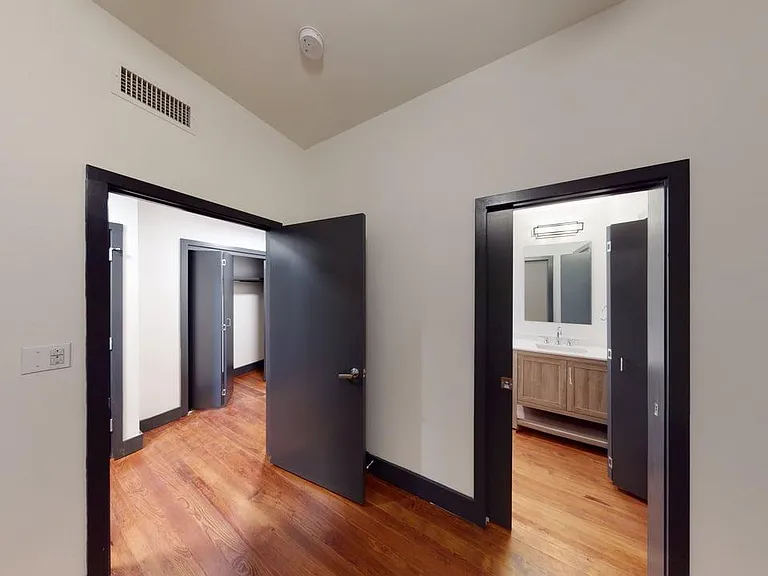 Thirty60 Lofts — Photo 81