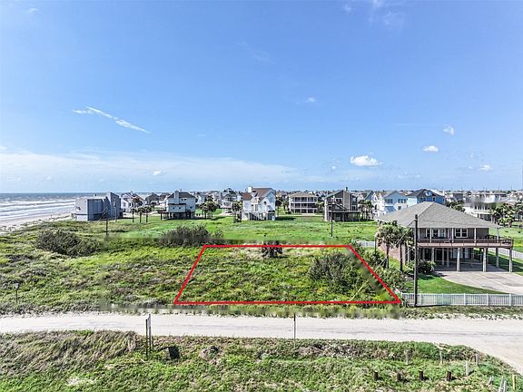 2nd image of 4015 Eleven Mile Rd