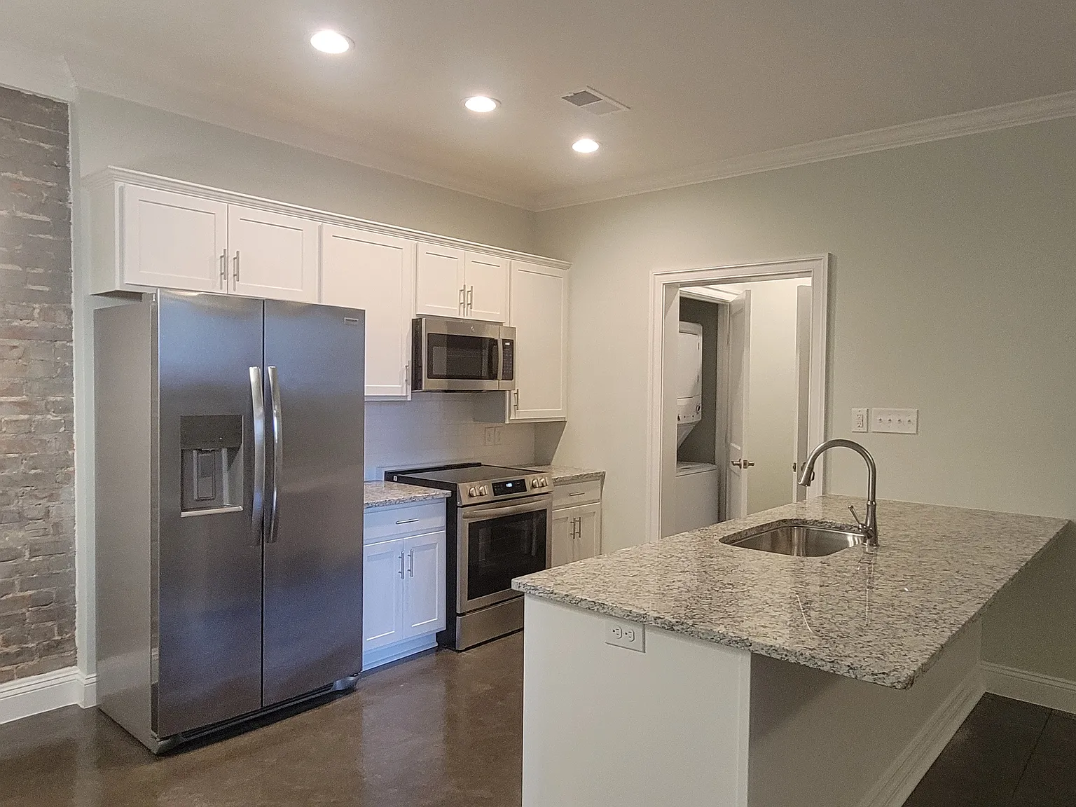 101 North St, Kinston, NC 28501 - B — Photo 2