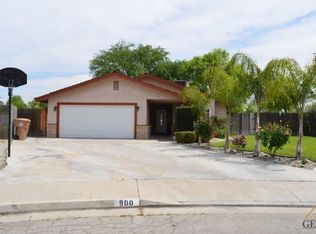 900 Nellison Ct, Bakersfield, CA 93307