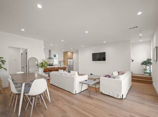 13692 Erwin St, Van Nuys, CA 91401