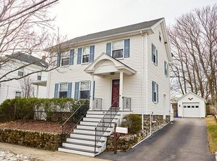 18 Buttonwood Ln, Peabody, MA 01960