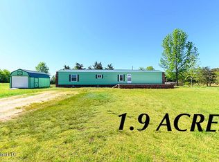 74 Connie Ross Rd, Como, MS 38619