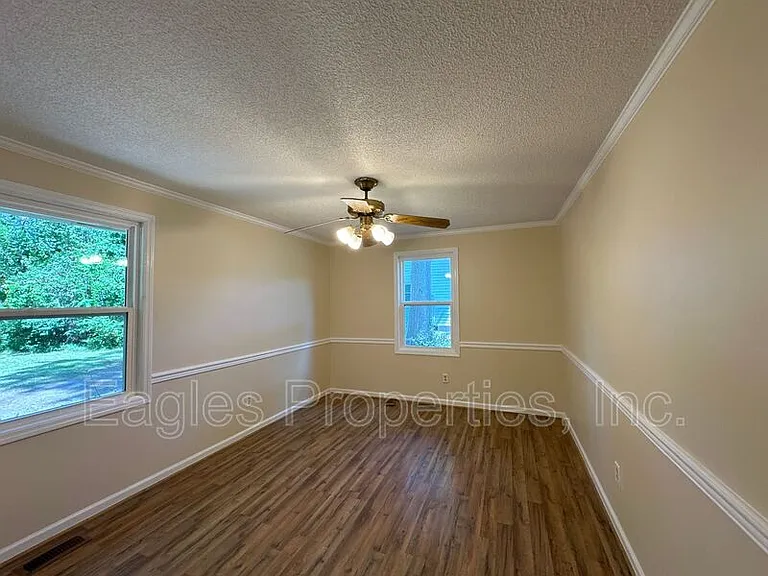 605 S Oleander Ave #B — Photo 6
