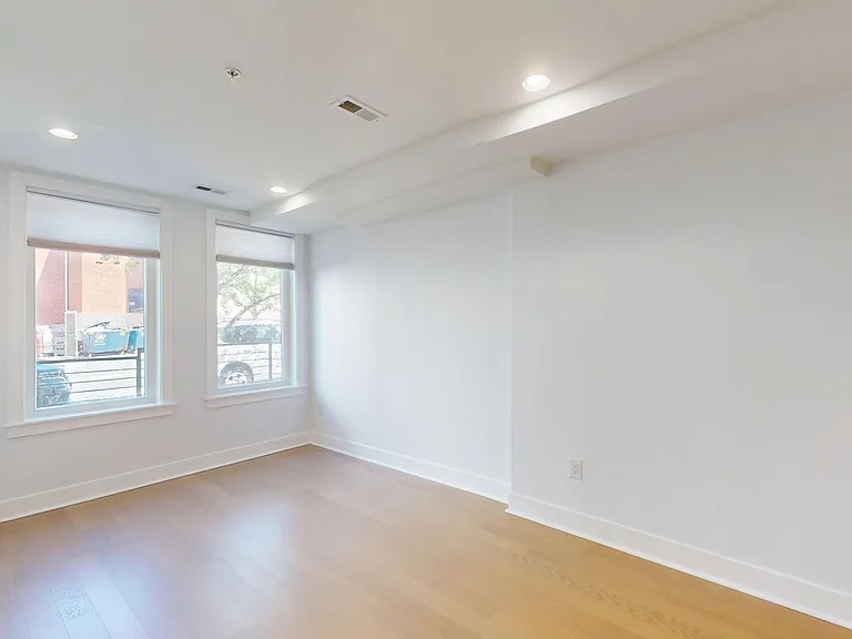 3614 12th St NE #3 — Photo 5